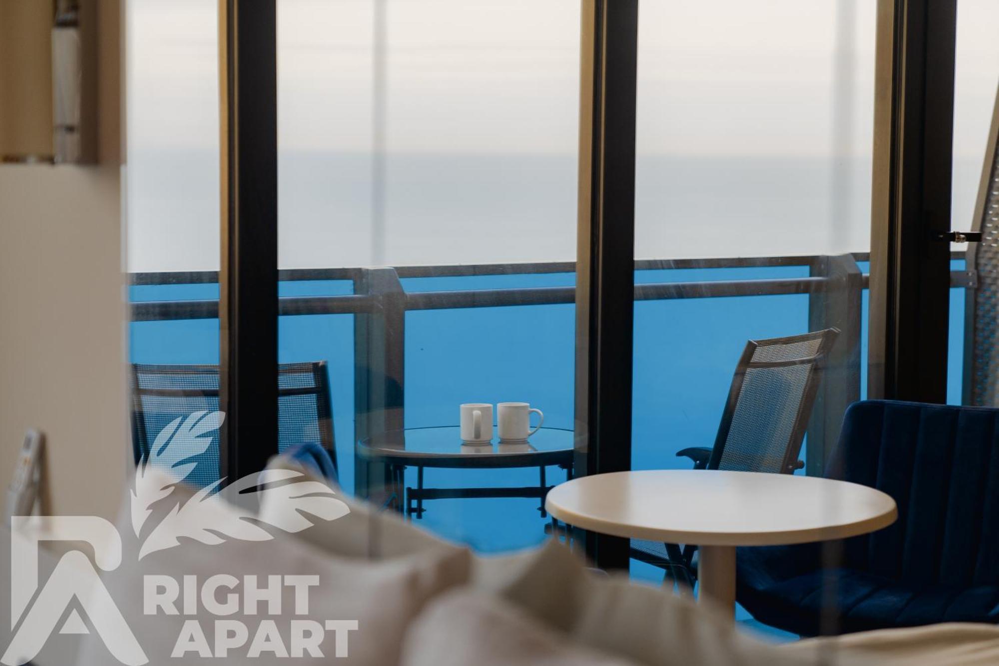 Orbi City Hotel Sea View Batumi Exterior foto
